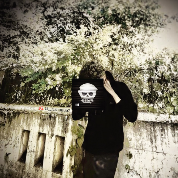 Cinematographer Rishuuu